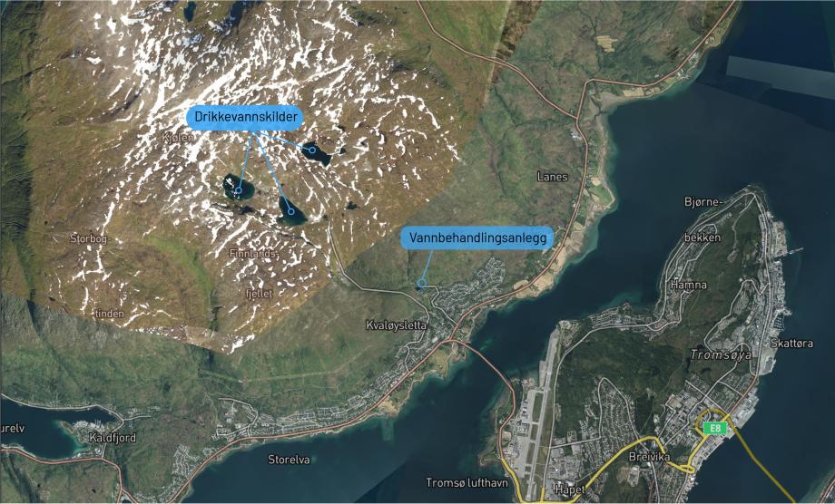 Kart viser plassering av tre drikkevannskilder og et vannbehandlingsanlegg på Kvaløya.