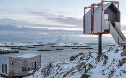 Arctic Hideaway