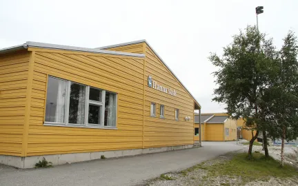 Hamna skole Hamna skole sommer