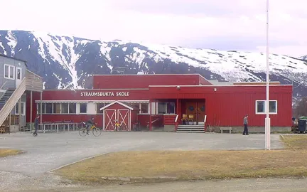 Straumsbukta skole v&aring;r