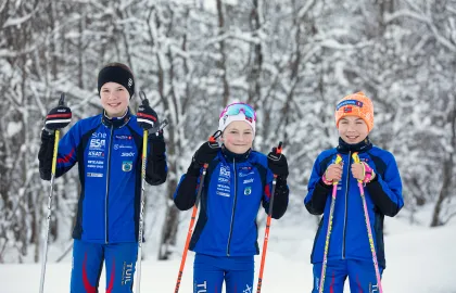 Barn på ski