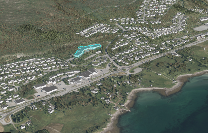 Kartutsnitt 2 - viser et område hvor det kan være aktuelt å plassere nytt bo- og velferdssenter på Kvaløya. Dagens sykehjem er uthevet.